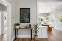 NEW LISTING ! NEWLY REMODELED HISTORIC HOME NEAR DOWNTOWN!