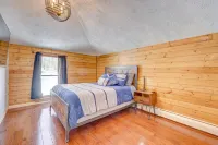 SAUNA | GAMEROOM | SPACIOUS | POCONO RETREAT | BBQ Hotels in Price Township
