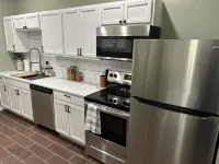 Completely renovated! Within a few blocks of downtown bars and restaurants Hotels in Boone