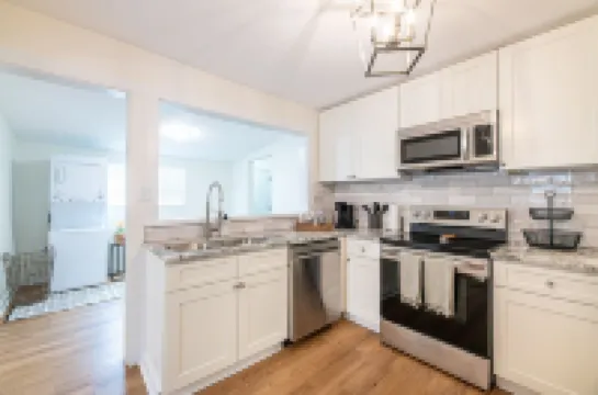 Cozy Cottage by the Clinch River