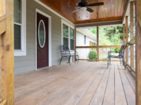 Nice peaceful and spacious home. Hoteles en Clanton