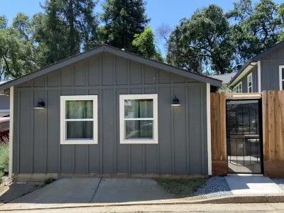 Dean's Garage: Car-Shop Themed Luxury Small Home, Central Auburn