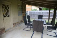 Broken Arrow Home -Cozy Design, Family Friendly