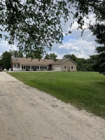 Third Day Farm Country Getaway Stay <br>Enjoy the country life