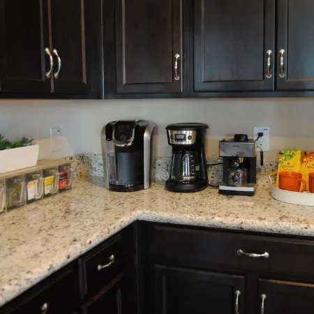 Private Heated Pool - Pool Heat Incl'D, Fire-Pit, Pool Table, Bar, Dog-Friendly!