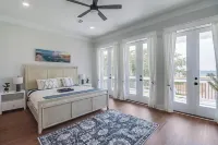 Amazing Beach Views - Sleeps 8