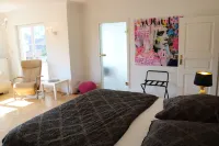 Villa Steinhuder Meer App.Superior-La Fleur-(85m2)with pantry-kitchen, garden, WLAN