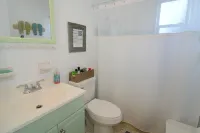 Monthly specials!The Dolphin House! Pool home close to the beach & Pets Welcome