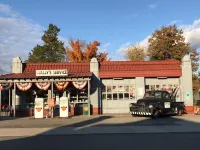 Mayberry Front Porch - 0.5 miles to downtown Mayberry