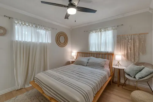 New!!! Entire beautiful lake house on a quiet cove
