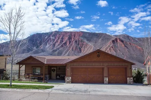 PANORAMIC VIEWS - Minutes from Downtown discounted Các khách sạn ở Glenwood Springs