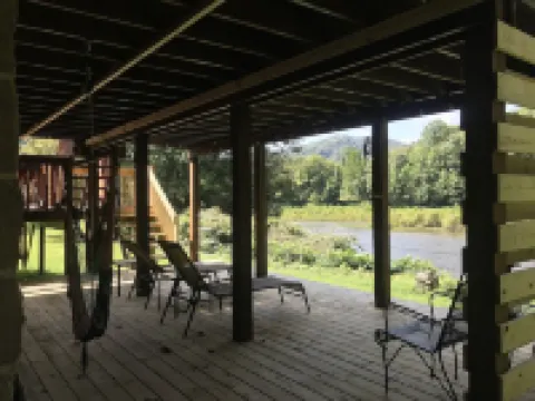 River Watch- Riverfront House on the  Cheat River WaterTrail