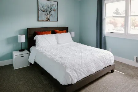 Eye-catching Home and Yard w/ Luxurious Hot Tub, Patio, and Private Trail Access