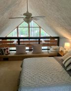 Poolside at Lake Keowee Golf,Hike,Waterfalls,Zip-Lining,Parks,Comfy 2Bed 1Bath