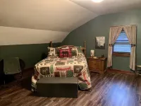 Mountain Creek Lodge located within 20 minutes of Virginia Tech