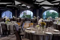 Renaissance Reno Downtown Hotel & Spa - breakfast