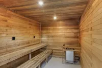 Best Western Plus Landmark Inn - spa