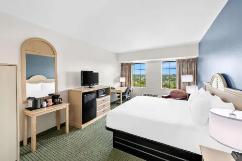 Clarion Hotel Branson Hotels in Branson