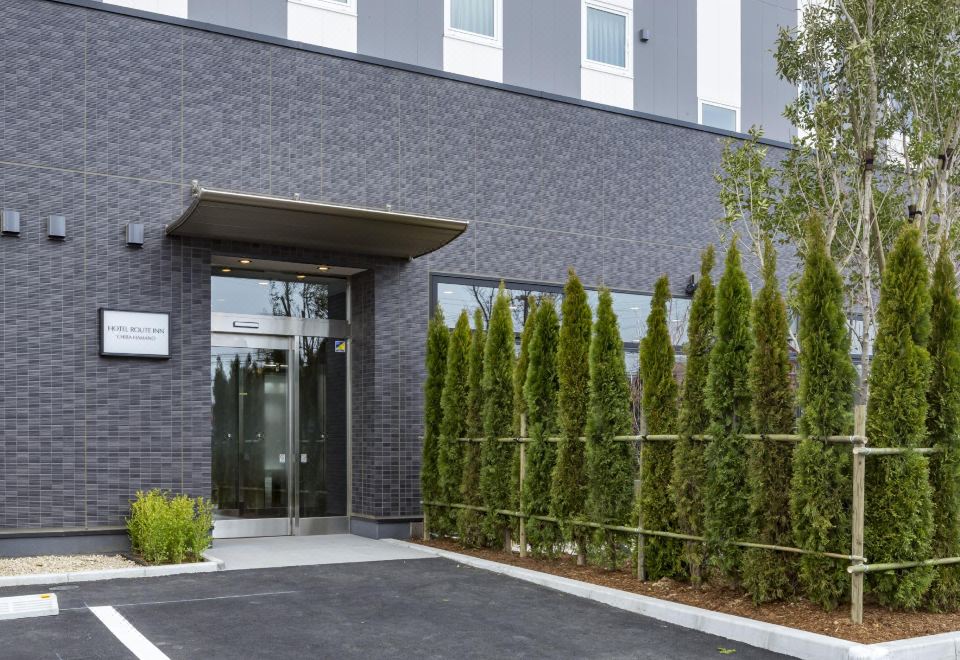 Hotel Route Inn Chiba Hamano - Tokyowangan doroOver view