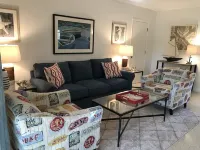 2 Bdrm/1Bth Waterfront. Wilton Manors. Private Patio, Parking