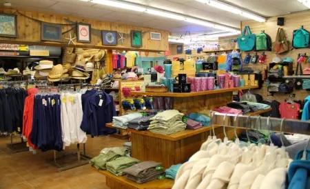 Siesta Key,  beach front condo on America's #1 Beach!  2 BR,  2 Bath, Sleeps 6 Отели рядом с достопримечательностью «Лоренс Чип Бич»