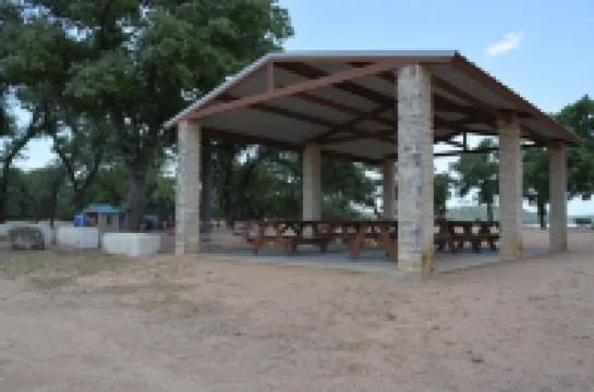 Lake Travis Retreat - Water View