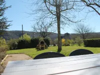 villas - 3 rooms - 4 persons Hotels in Vezac