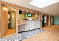 B&B Hotel Bordeaux Mérignac Aéroport