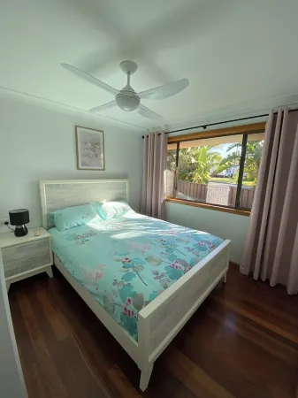 The Rocks Family entertainer, just 10-min walk to town & beach! Отели рядом с достопримечательностью «South West Rocks Dive Centre»