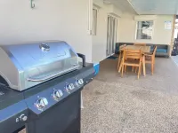 This is THE ONE! 3Br 2Ba+Pool, 10 Min to anywhere!