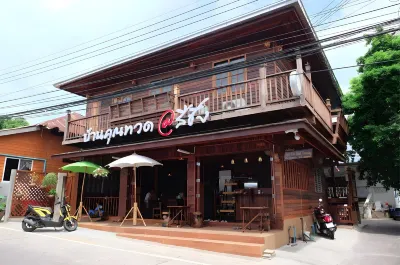 Baan Kun Tuad Ko Si Chang Các khách sạn gần Ko Si Chang Island