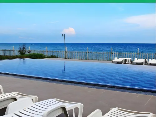 Peacock Beach Resort and Spa - Airport Shuttle