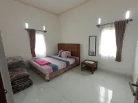 Villa Geneva Hotels in Pamijahan