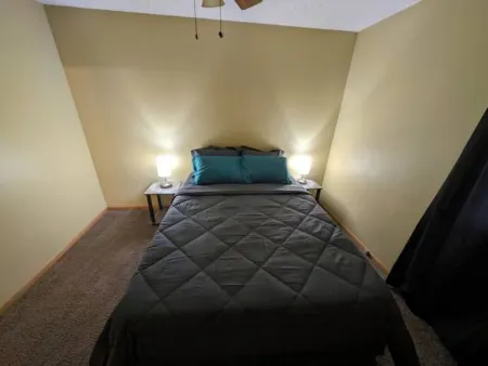 Newly updated and cozy home!  Located near downtown! Отели в г. Маттун