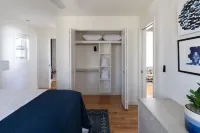 Warm Luxury in walkable downtown Durham (2.5 mi. from Five Pts. Plaza)