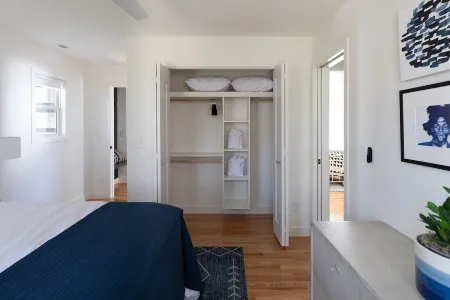 Warm Luxury in walkable downtown Durham (2.5 mi. from Five Pts. Plaza) Отели рядом с достопримечательностью «Университет Дьюк»