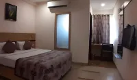 iROOMZ Geetha Residency Hotels near Gooty Fort