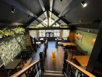 ذا بلاك سوان