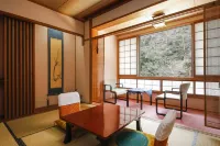 Aburaya Hotels in Maniwa