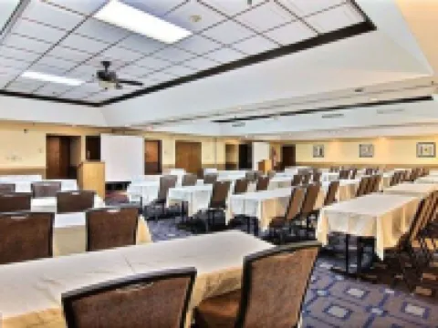 Quality Inn Thief River Falls Hotels in Pennington County