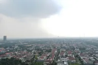 Studio Apartment Connected to Mall at Supermall Mansion Hotels in Wiyung