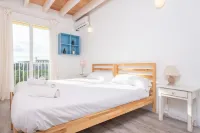 PORTO LUZ - Beautiful duplex apartment with wonderful views over the port of Sóller. Free WIFI.