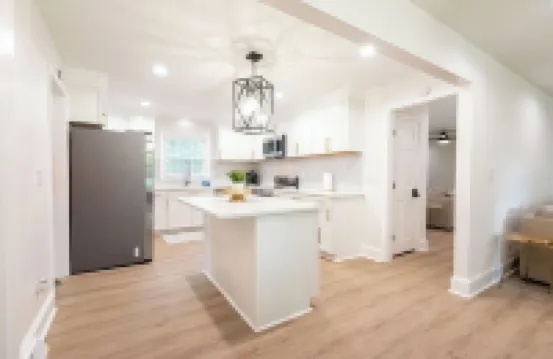Stunning Updated 3Br 2BA Mint Hill Retreat Near All That Charlotte Has to Offer!