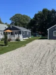 Renovated Longs Sands Cottage with additional Bunkhouse + AC! Walk to Bathhouse