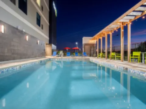 Home2 Suites by Hilton Calhoun Hotels in Calhoun