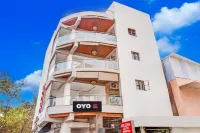 FabHotel Keshava Executive - Nr Mahadji Shinde Chhatri