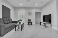 Spacious & New House in Stanton near all Theme Park Hotels in Stanton