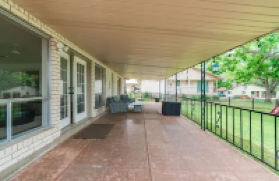 Modern Waterfront Home on the Llano Arm of LBJ - Great for All Ages! 金士蘭酒店