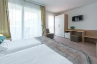 Villa Lanterna - Airport Shuttle
