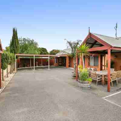 Bendigo Goldfields Motor Inn Hotel Exterior